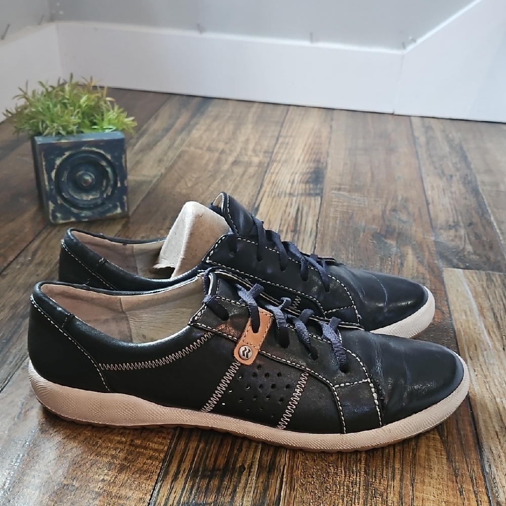 Romika Black and Tan‎ Sneakers for Men